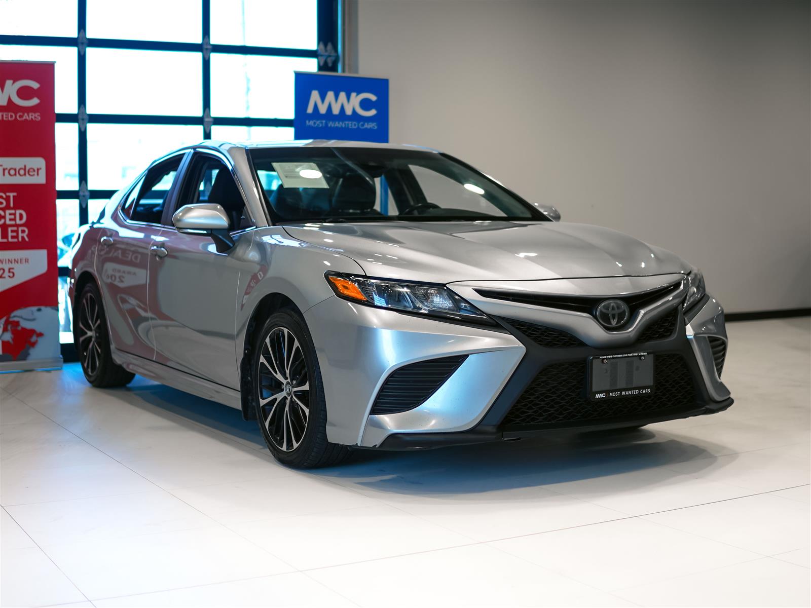 used 2018 Toyota Camry car, priced at $21,963