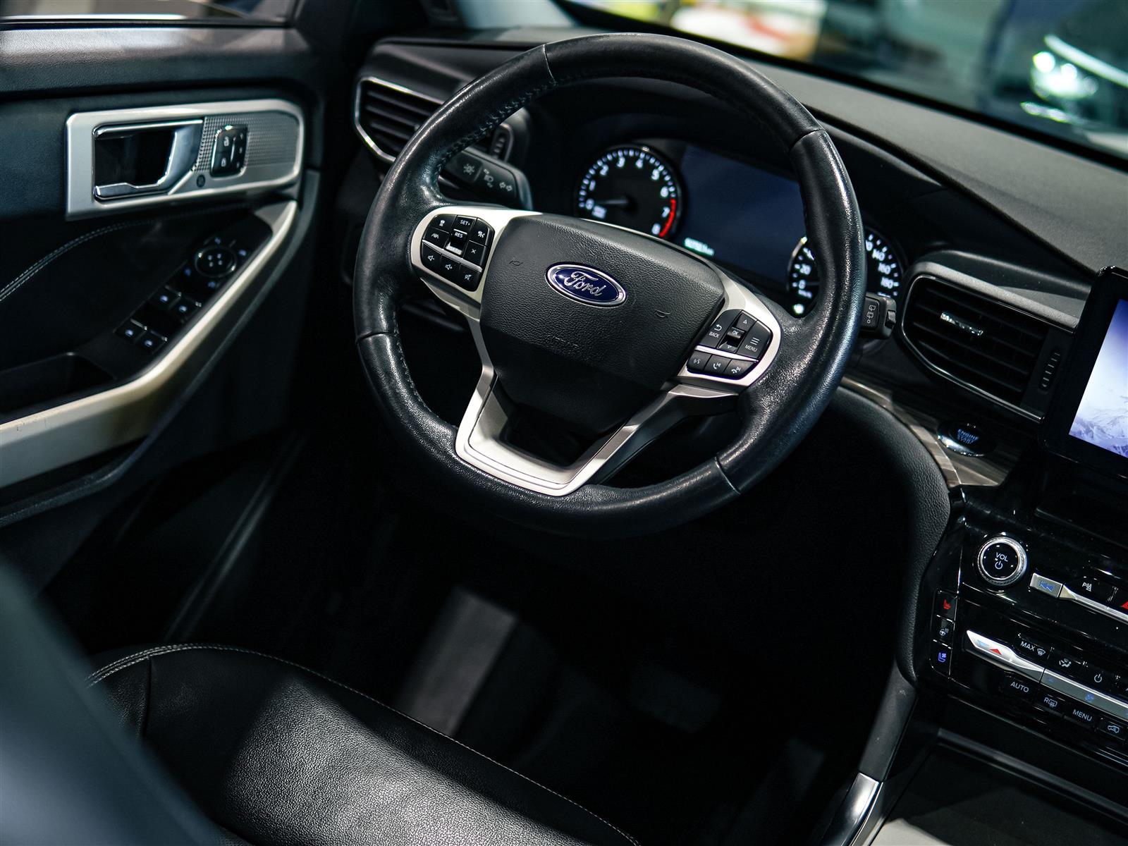used 2022 Ford Explorer car, priced at $32,993