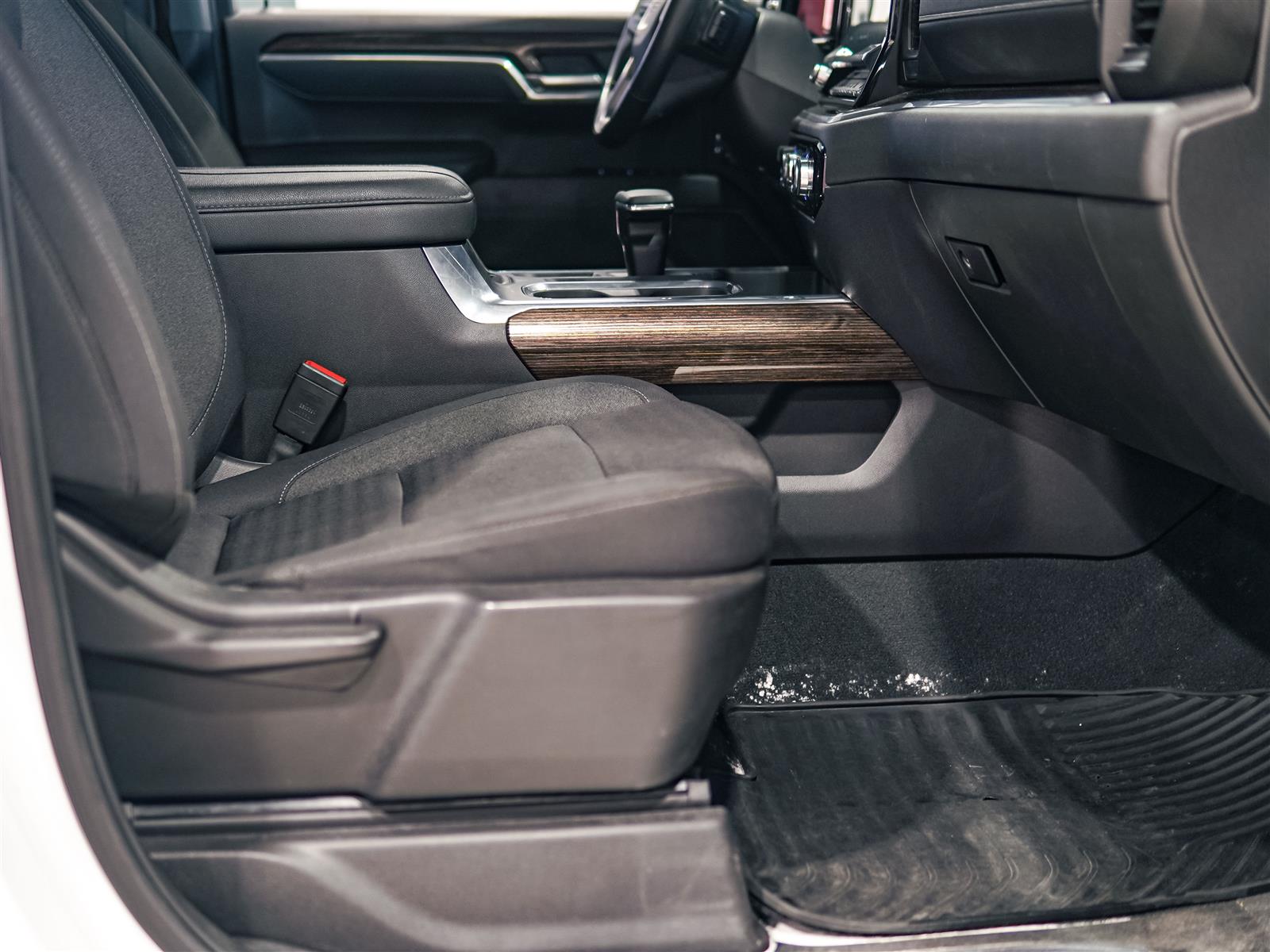 used 2025 GMC Sierra 1500 car, priced at $53,994