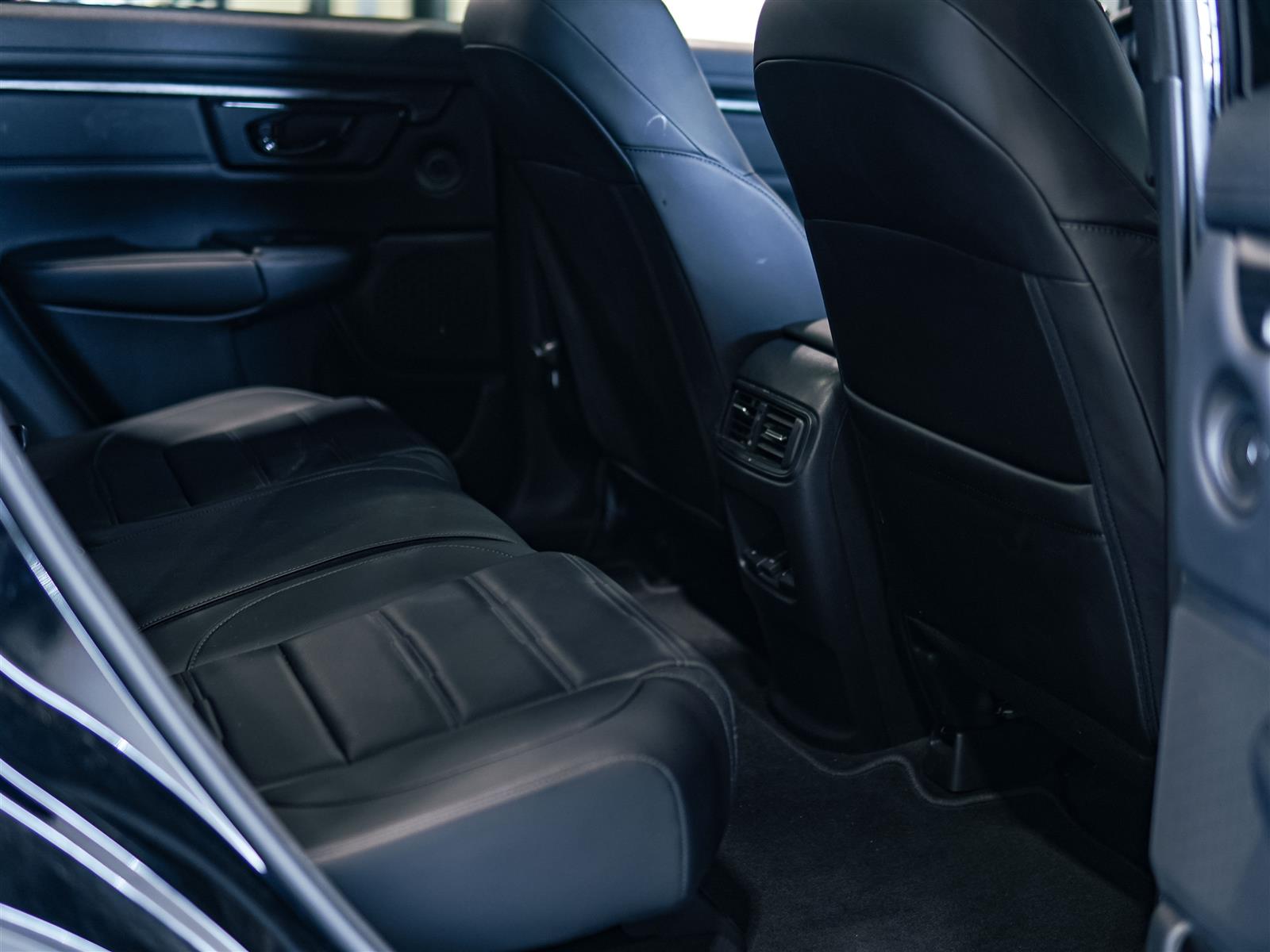 used 2020 Honda CR-V car, priced at $30,963