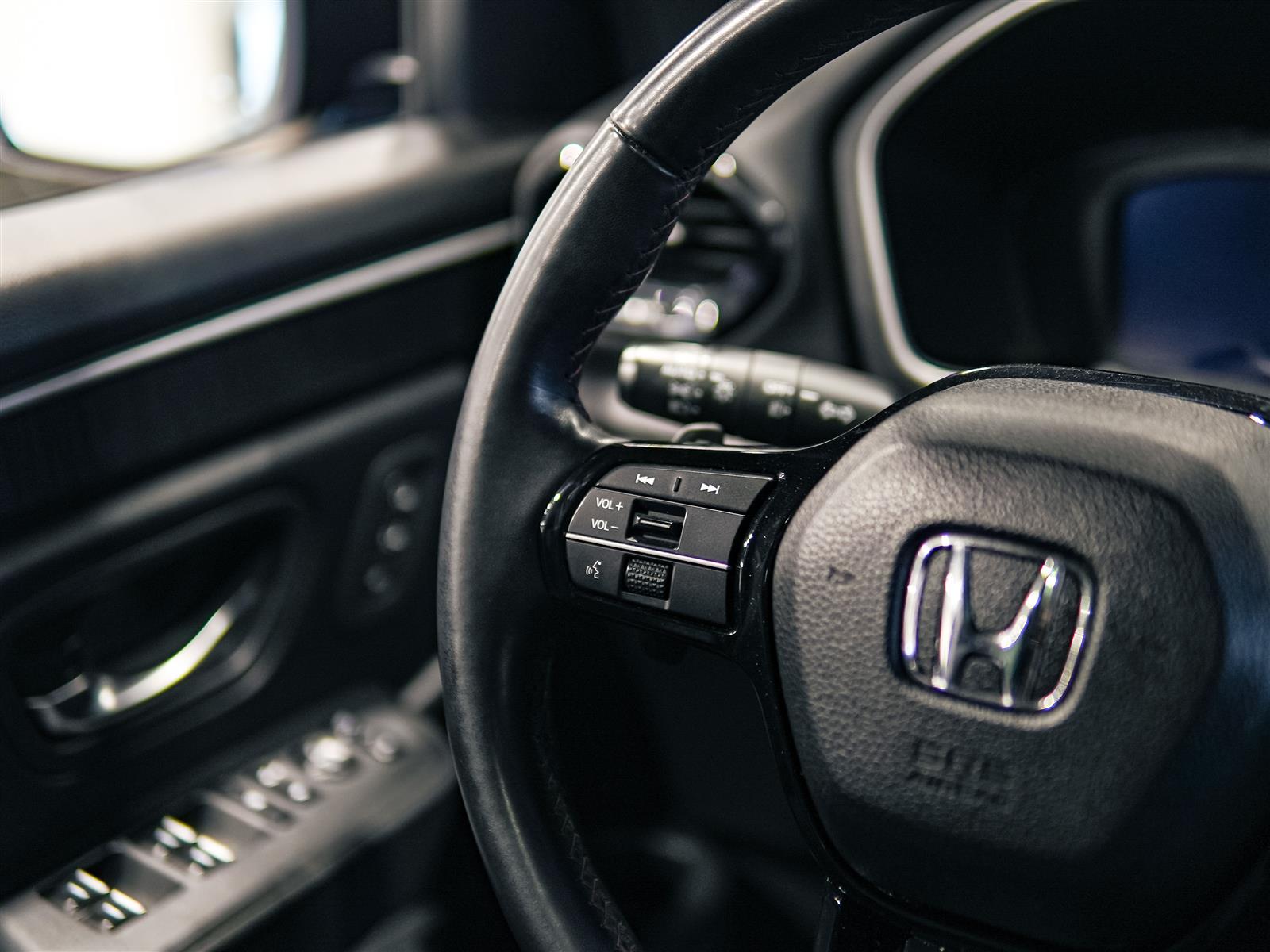 used 2023 Honda Pilot car, priced at $44,997