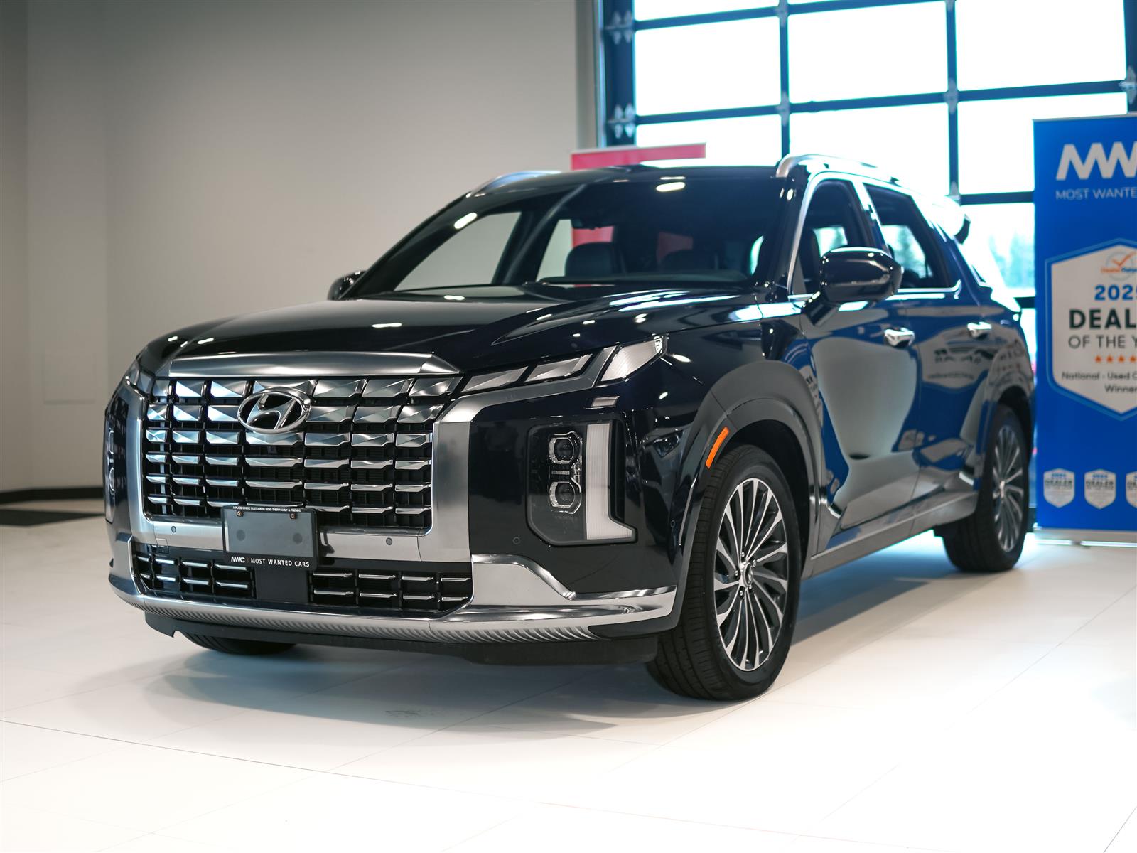 used 2023 Hyundai Palisade car, priced at $38,764