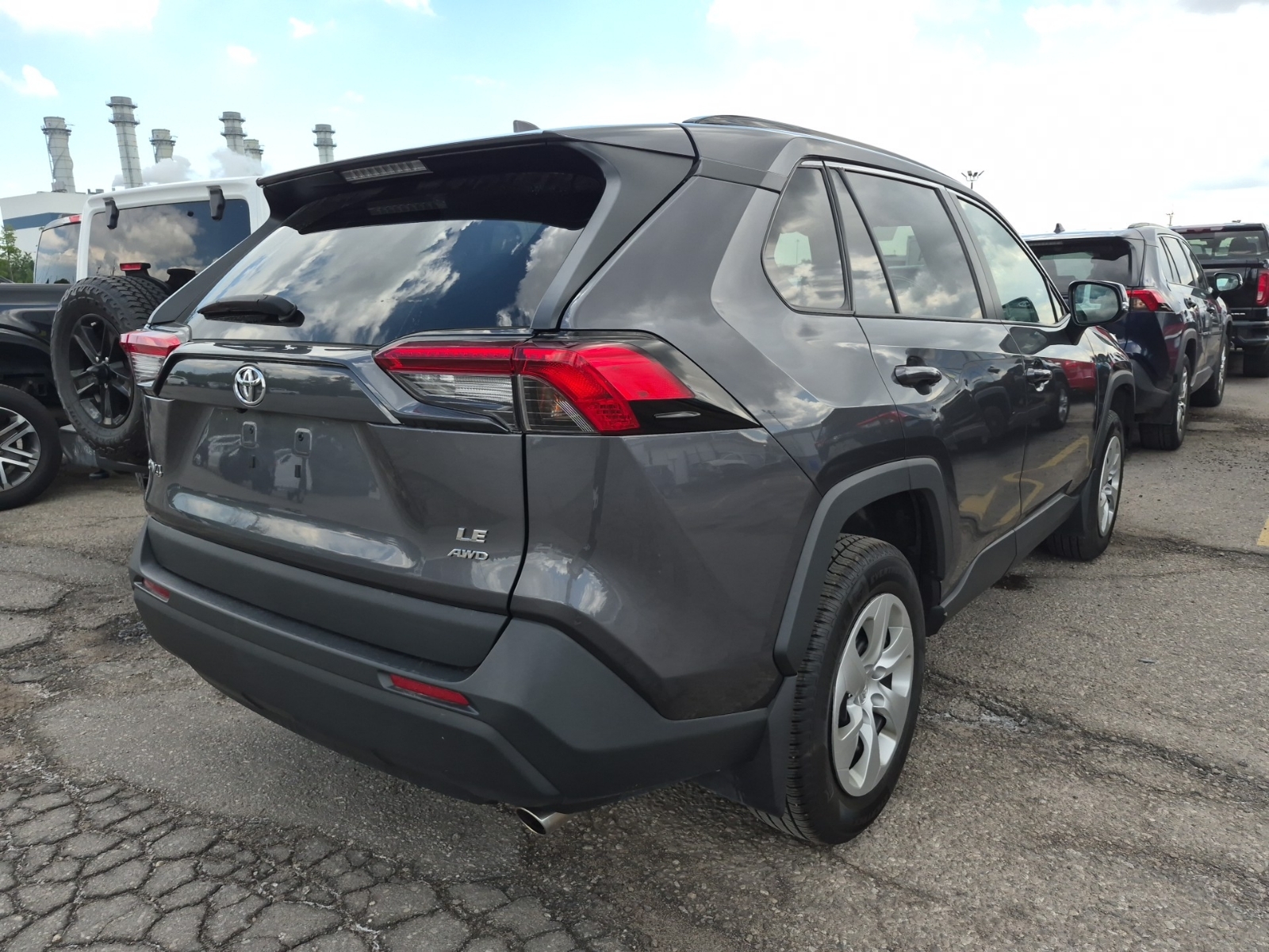 used 2021 Toyota RAV4 car, priced at $28,964