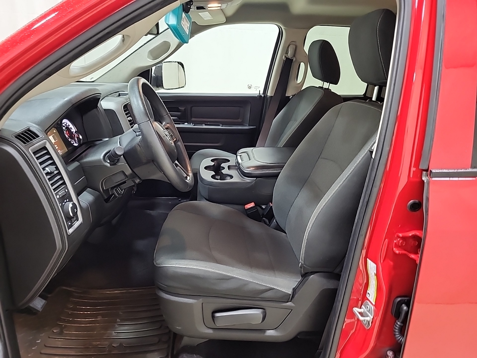 used 2022 Ram 1500 Classic car, priced at $32,964