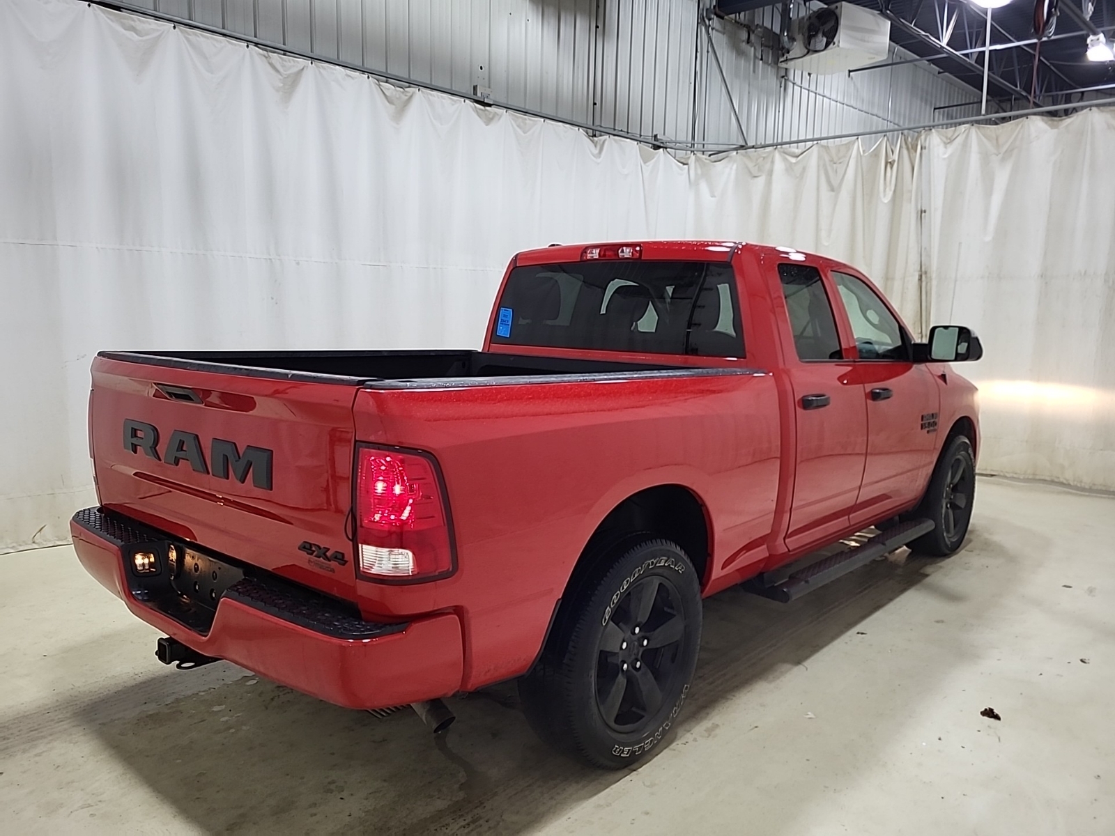 used 2022 Ram 1500 Classic car, priced at $32,964