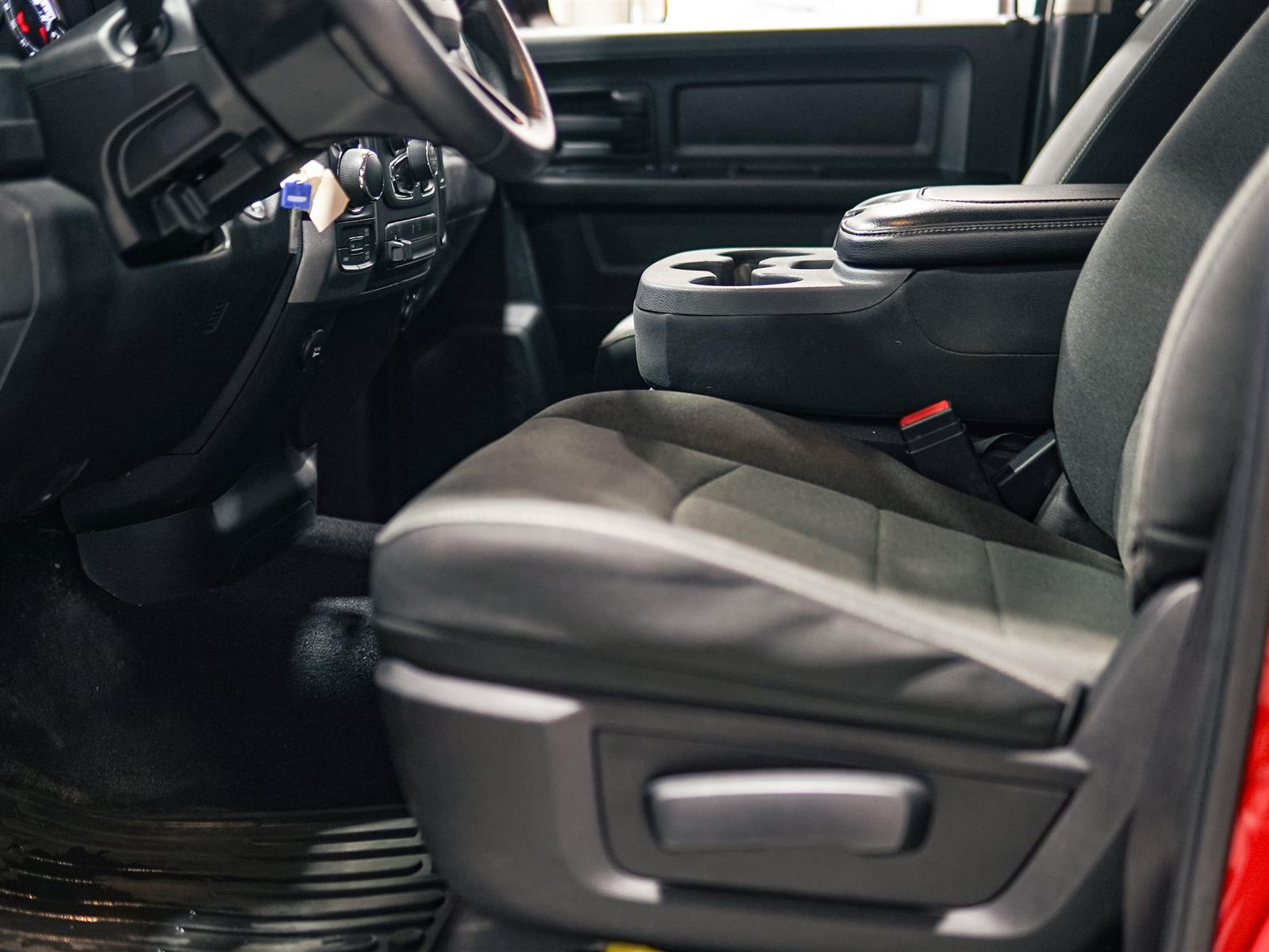 used 2022 Ram 1500 Classic car, priced at $31,993