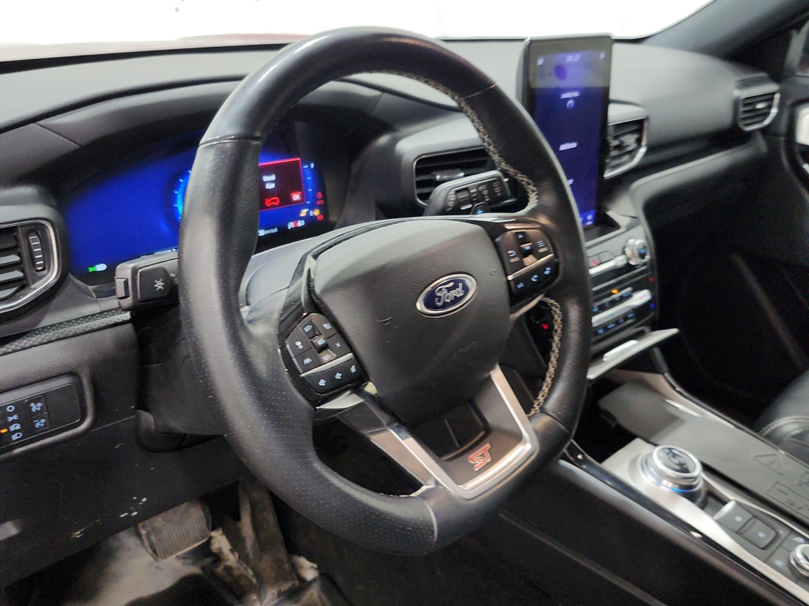 used 2022 Ford Explorer car, priced at $36,963