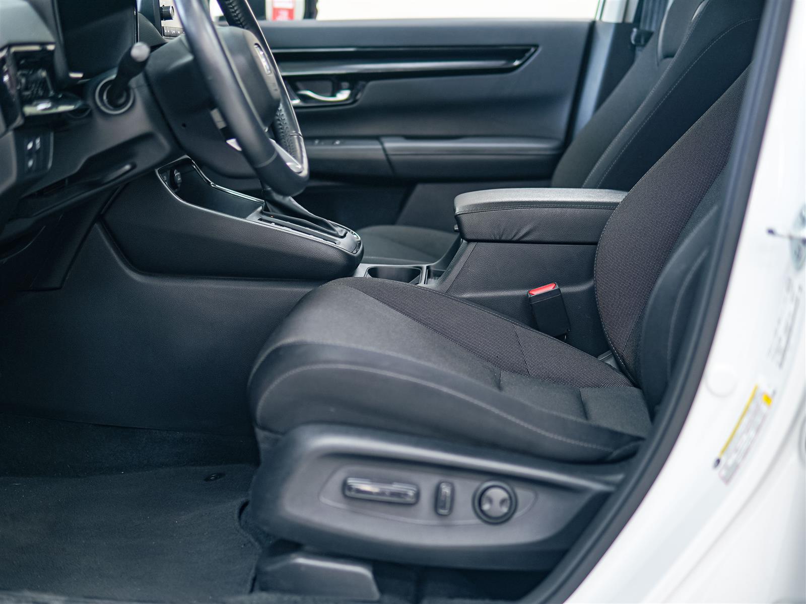 used 2024 Honda CR-V car, priced at $34,364