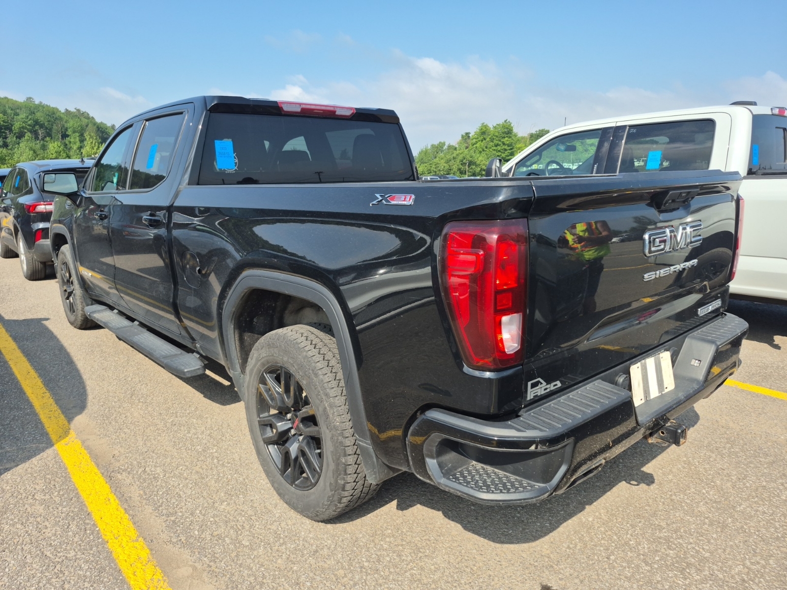 used 2023 GMC Sierra 1500 car, priced at $44,864
