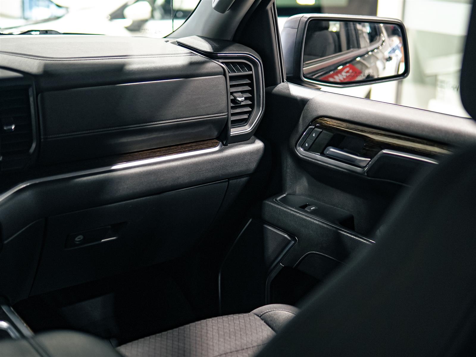used 2023 GMC Sierra 1500 car, priced at $43,993