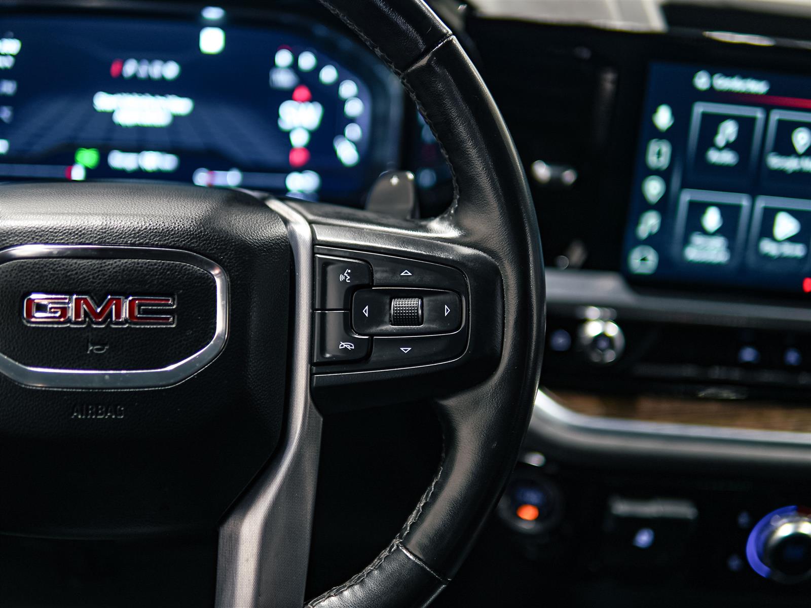 used 2023 GMC Sierra 1500 car, priced at $43,993