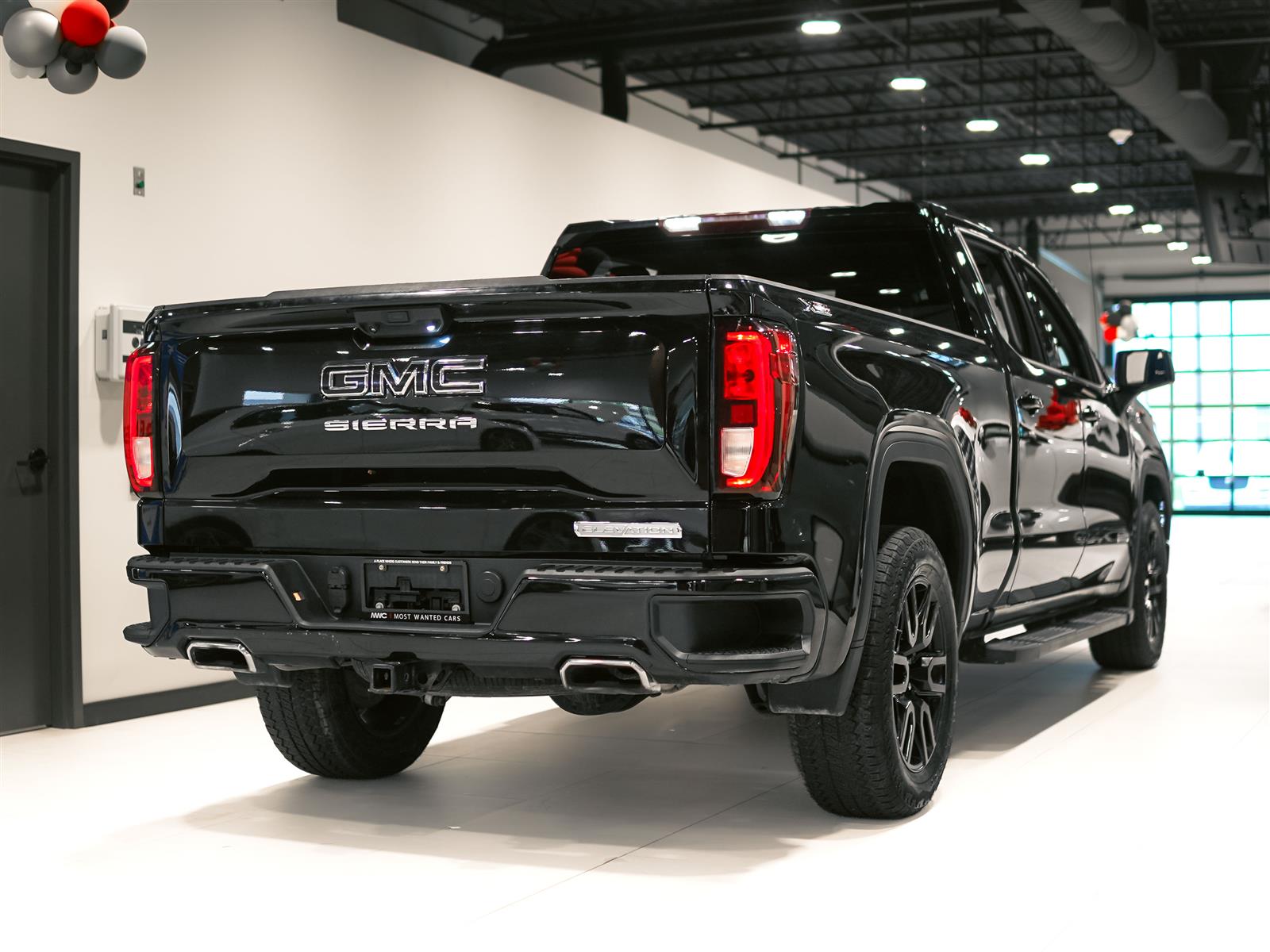used 2023 GMC Sierra 1500 car, priced at $43,993
