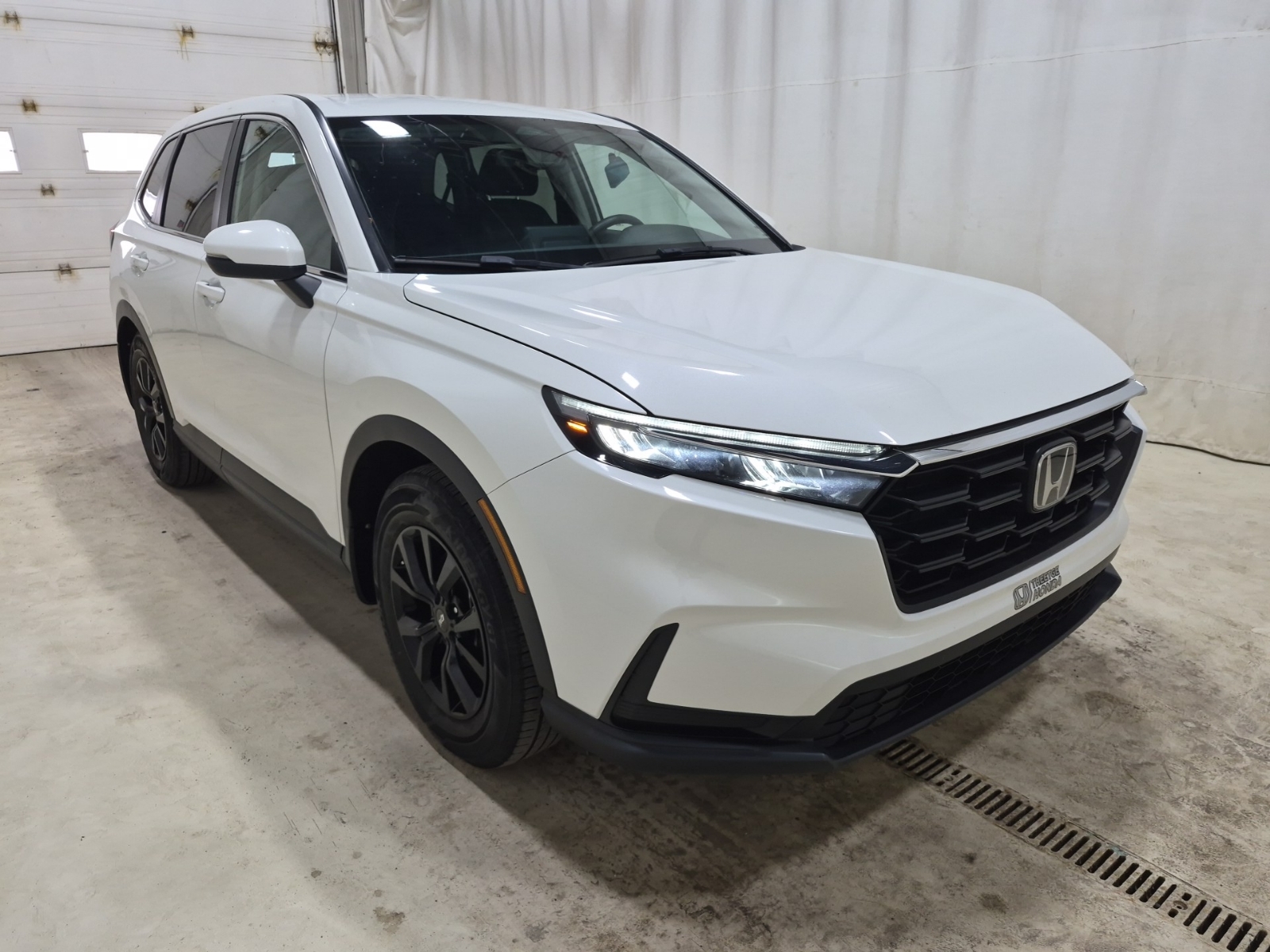 used 2023 Honda CR-V car, priced at $31,961