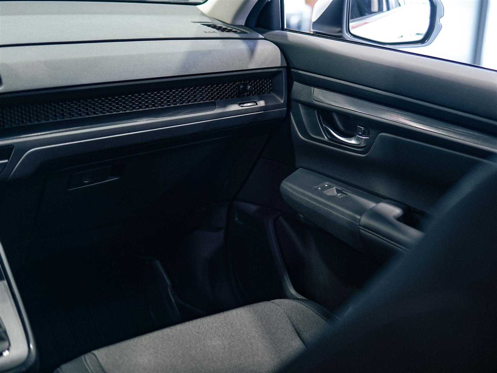used 2023 Honda CR-V car, priced at $30,980