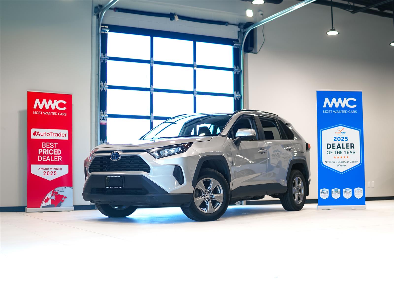 used 2023 Toyota Rav 4 Hybrid car, priced at $31,472