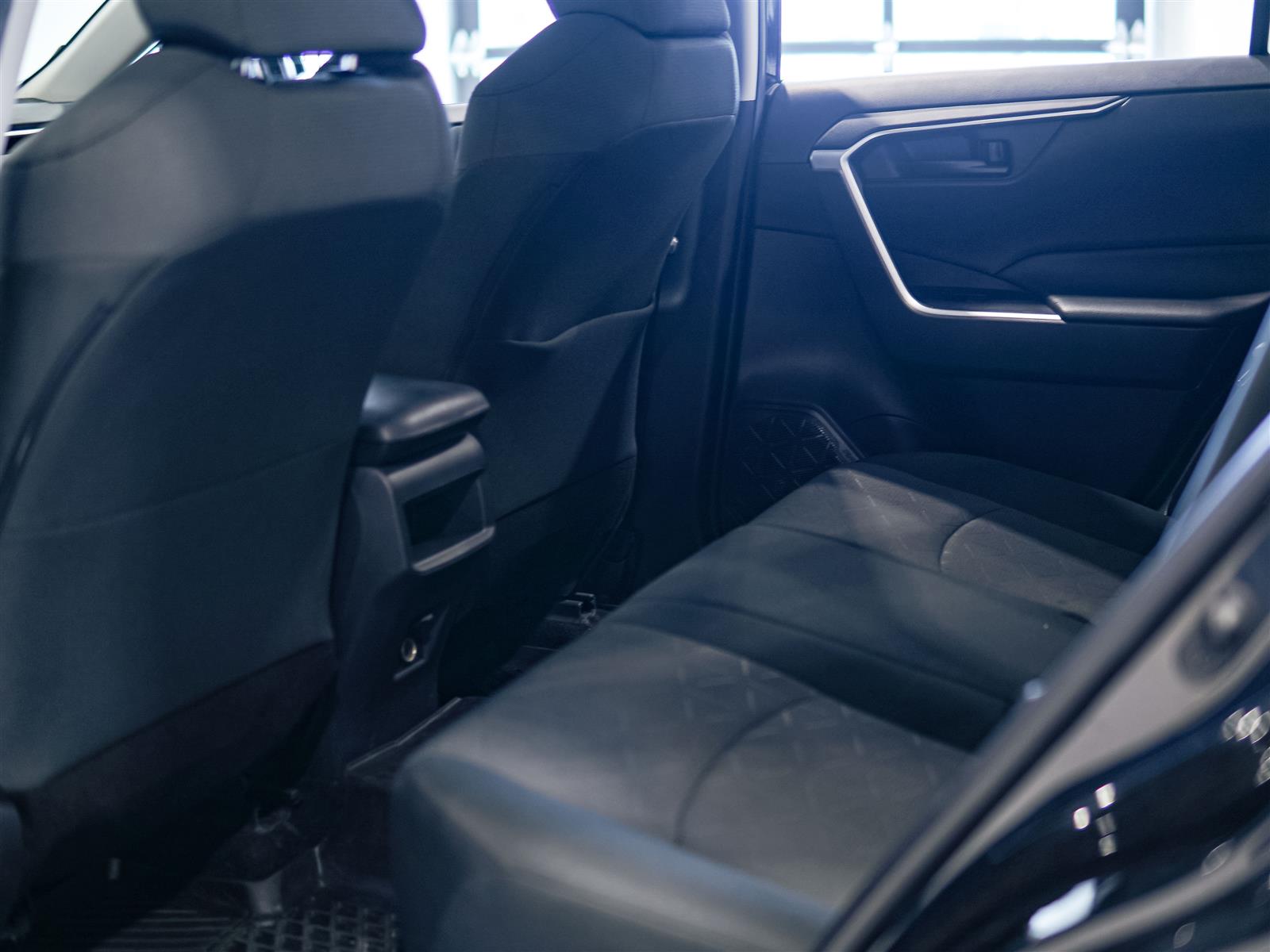 used 2020 Toyota RAV4 car, priced at $26,252