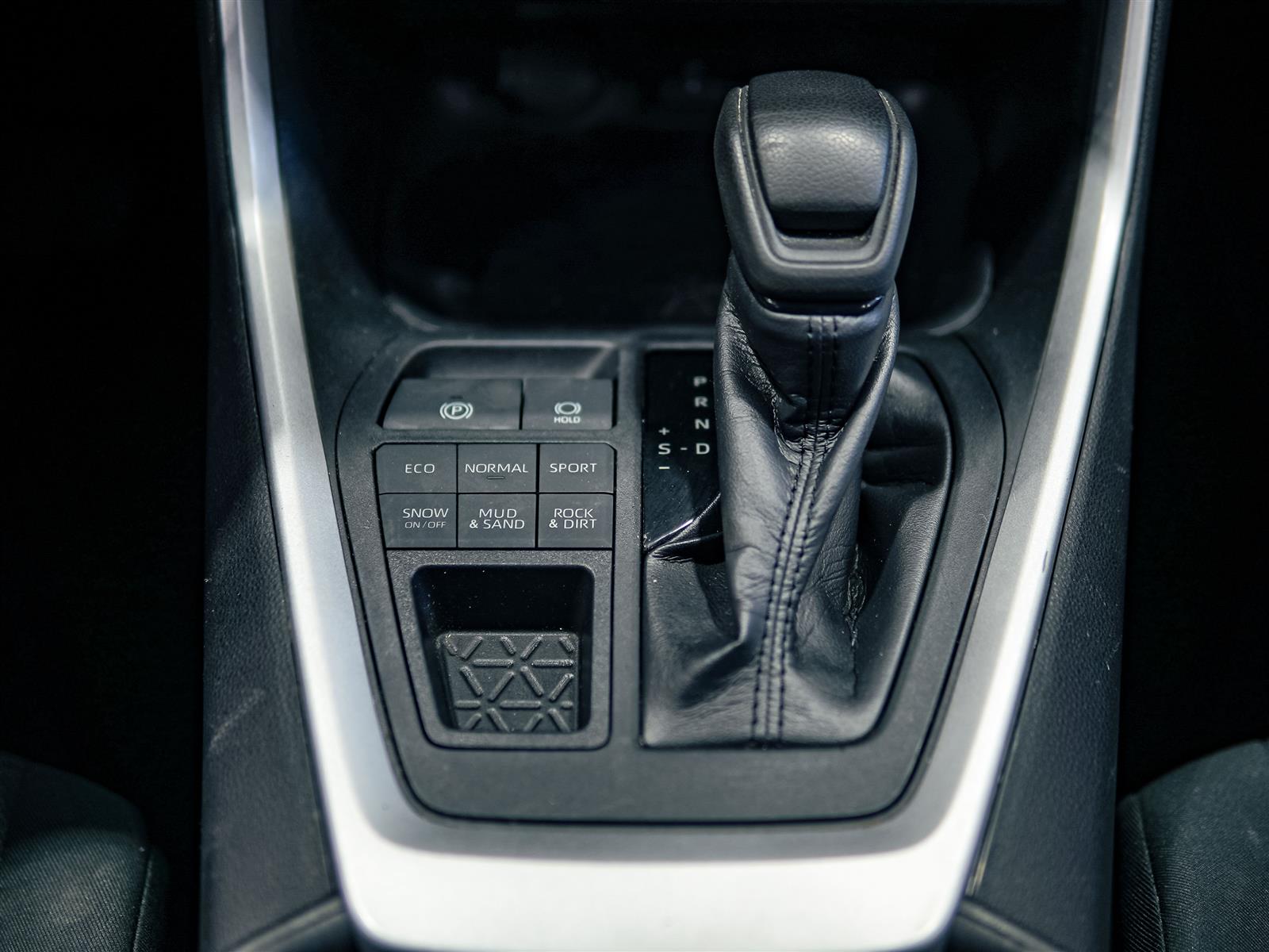 used 2020 Toyota RAV4 car, priced at $26,252