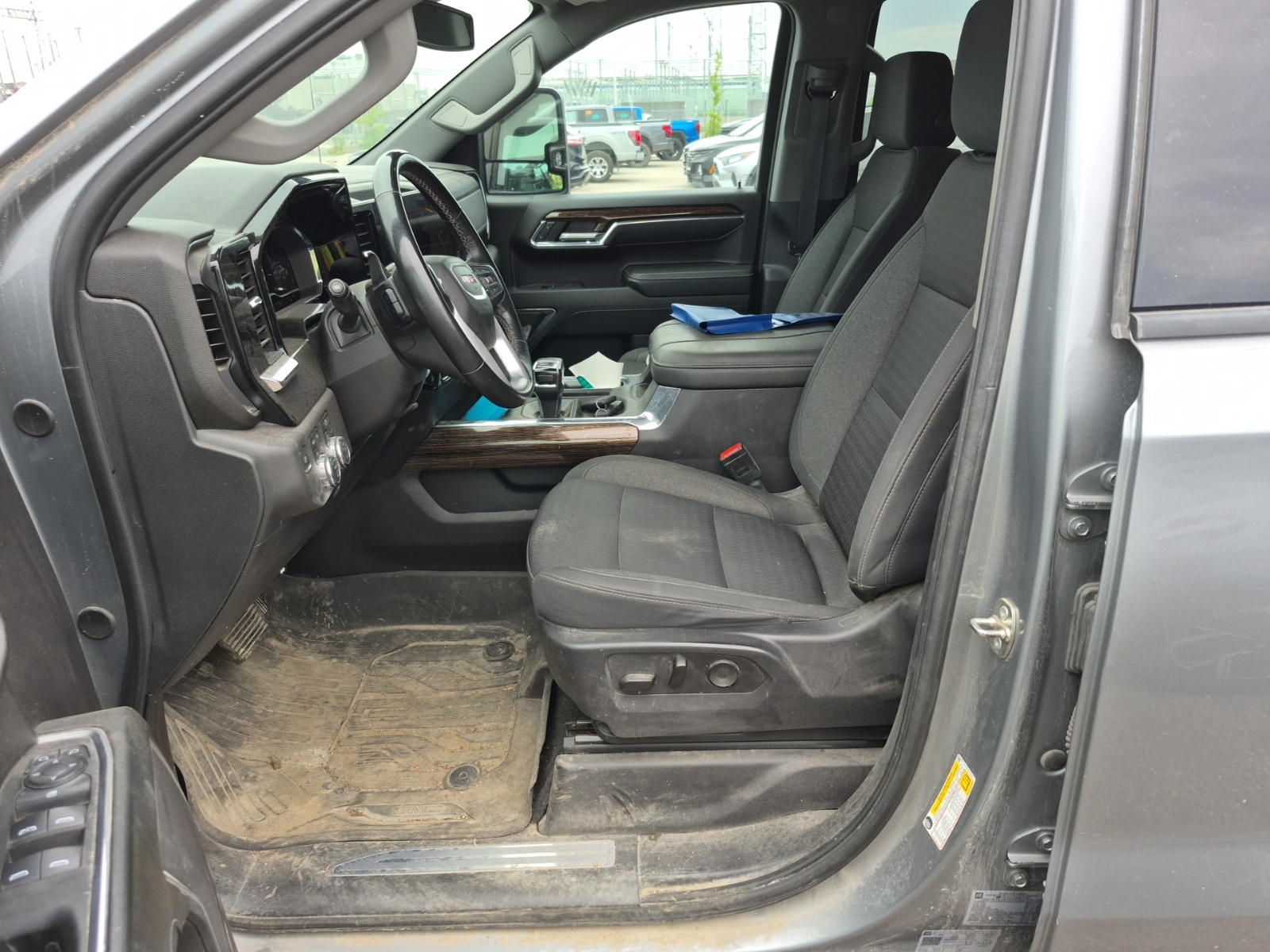 used 2024 GMC Sierra 1500 car, priced at $50,466