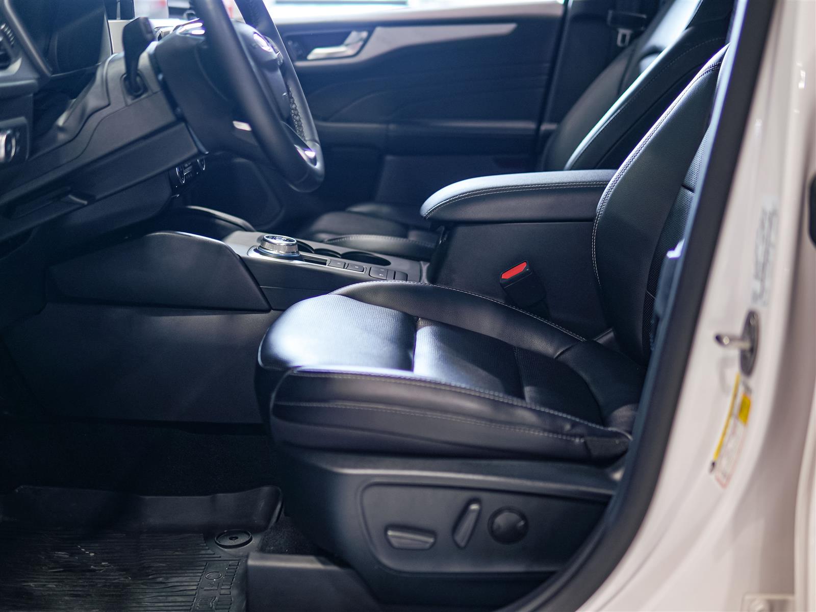 used 2022 Ford Escape car, priced at $23,462