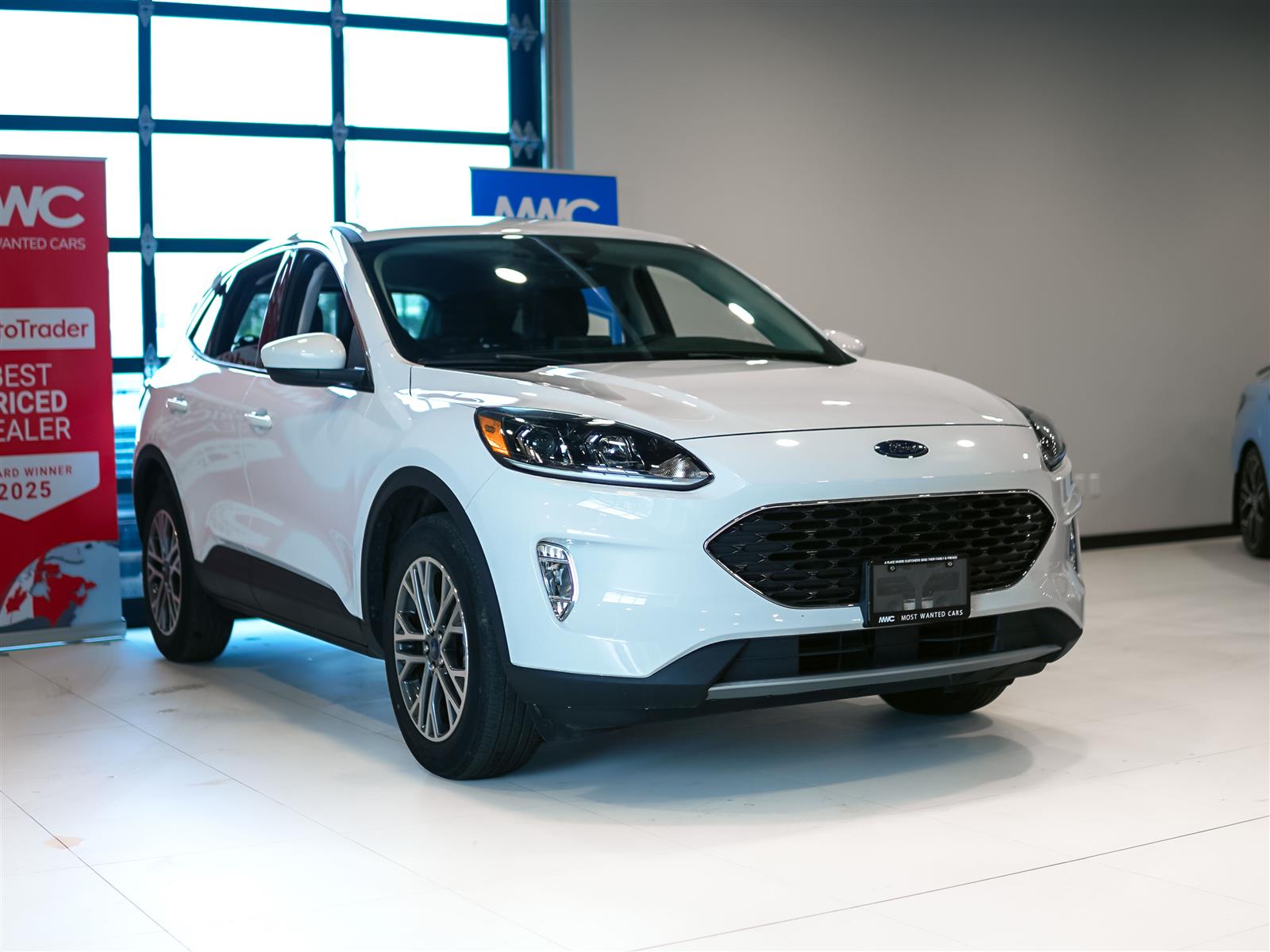 used 2022 Ford Escape car, priced at $23,462