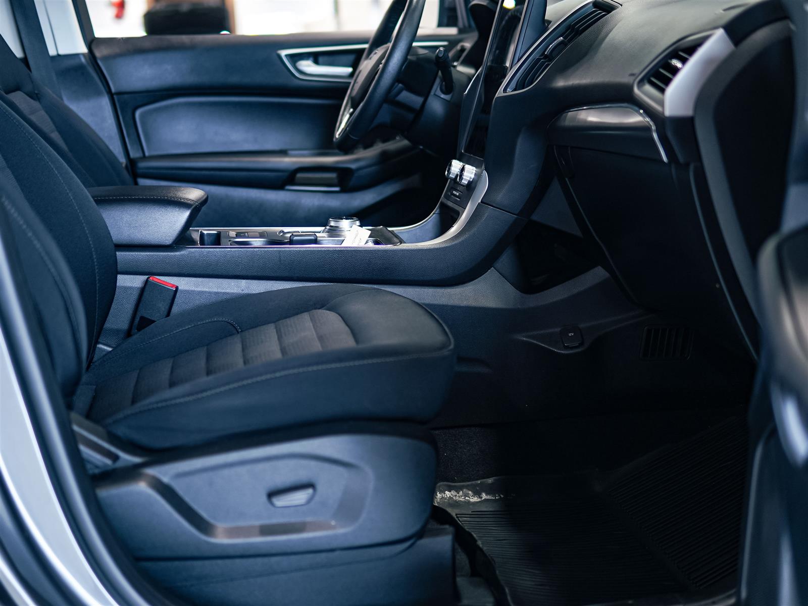 used 2022 Ford Edge car, priced at $22,693