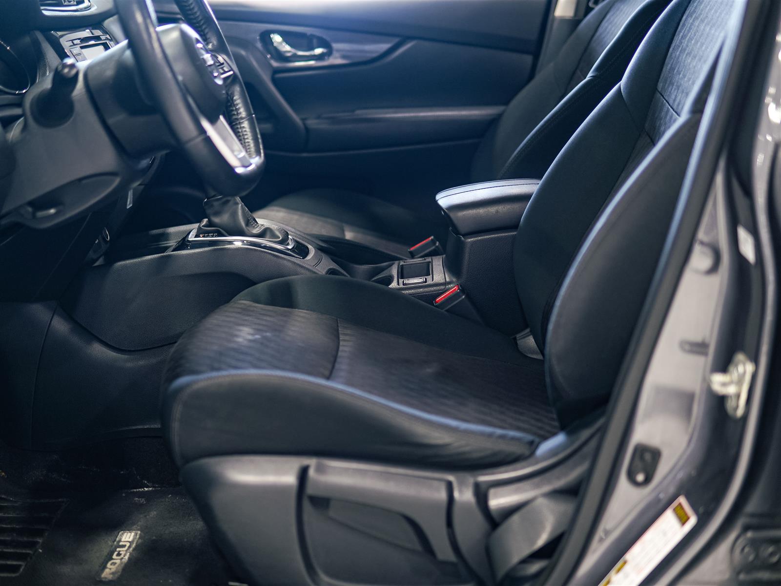 used 2020 Nissan Rogue car, priced at $15,465