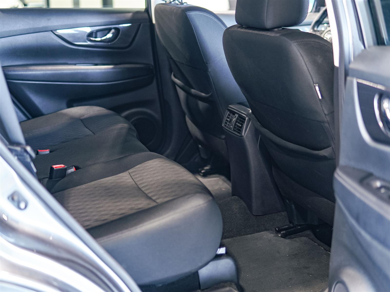 used 2020 Nissan Rogue car, priced at $15,465