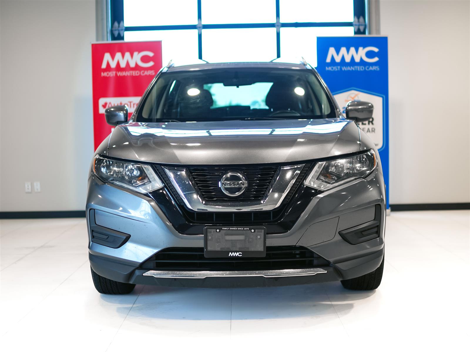 used 2020 Nissan Rogue car, priced at $15,465