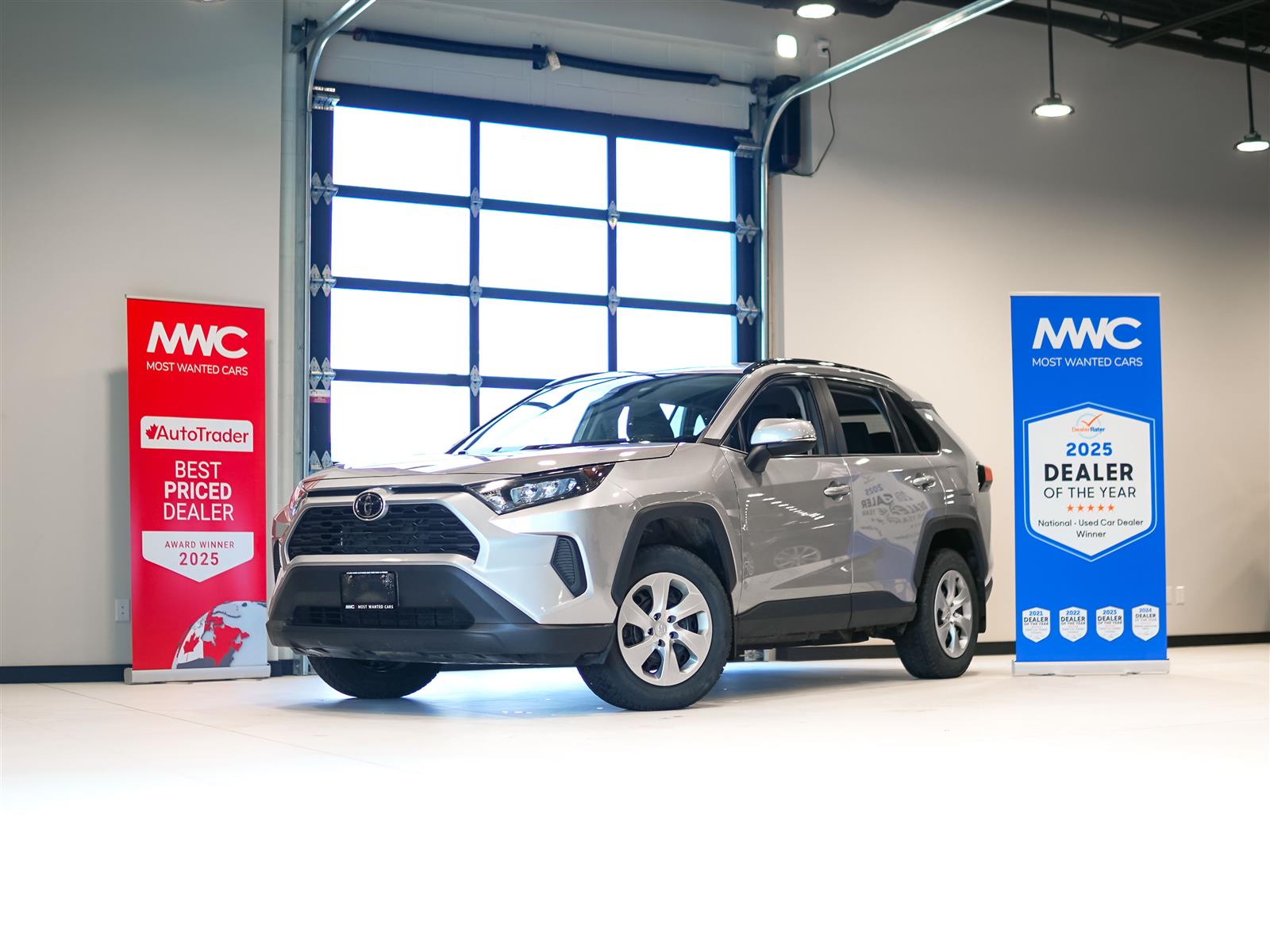 used 2020 Toyota RAV4 car, priced at $28,262