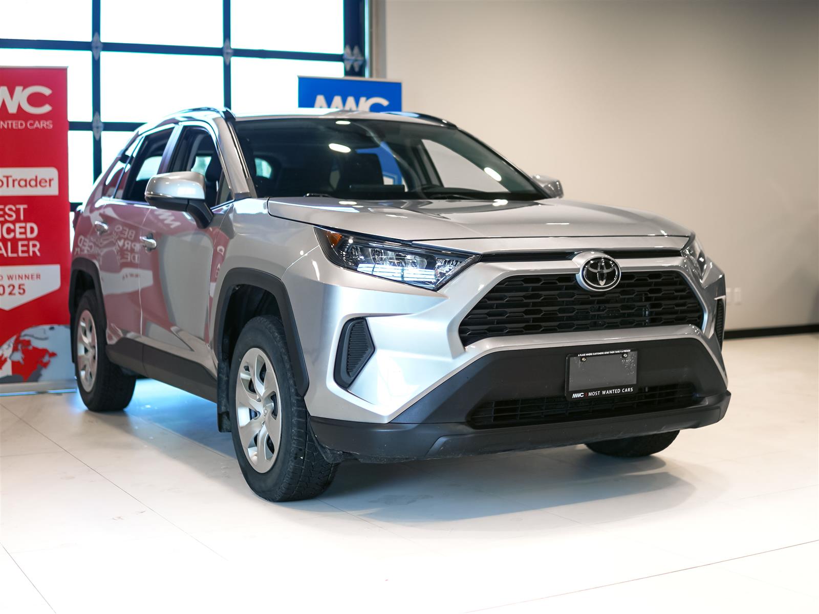 used 2020 Toyota RAV4 car, priced at $28,262
