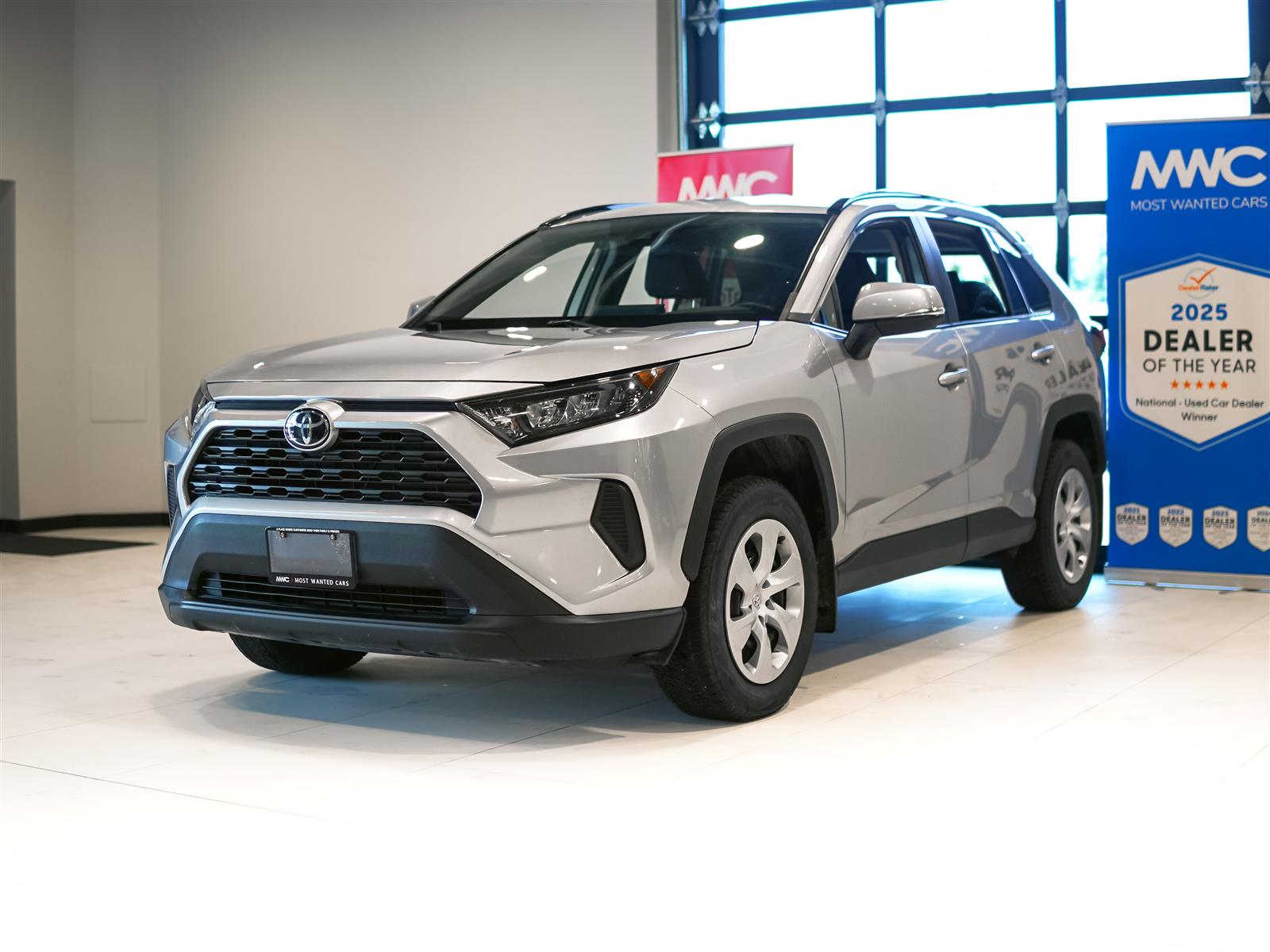 used 2020 Toyota RAV4 car, priced at $28,262