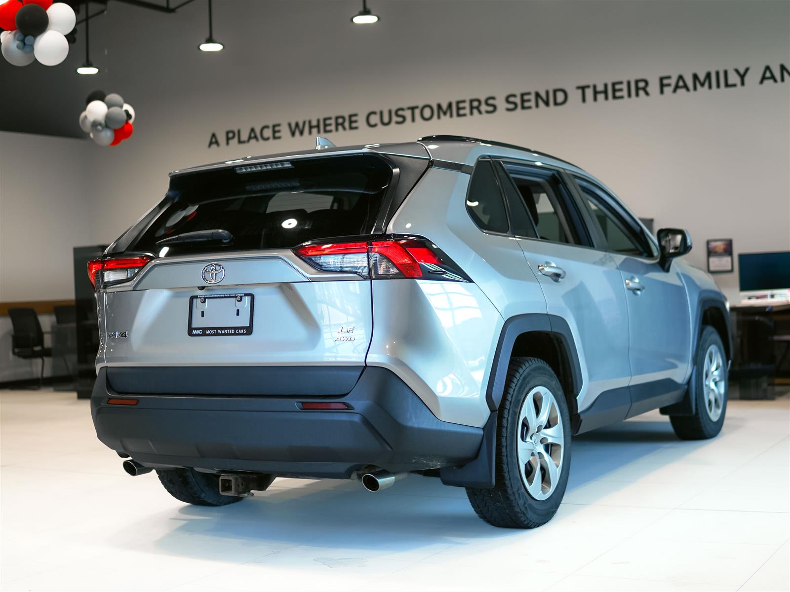 used 2020 Toyota RAV4 car, priced at $28,262