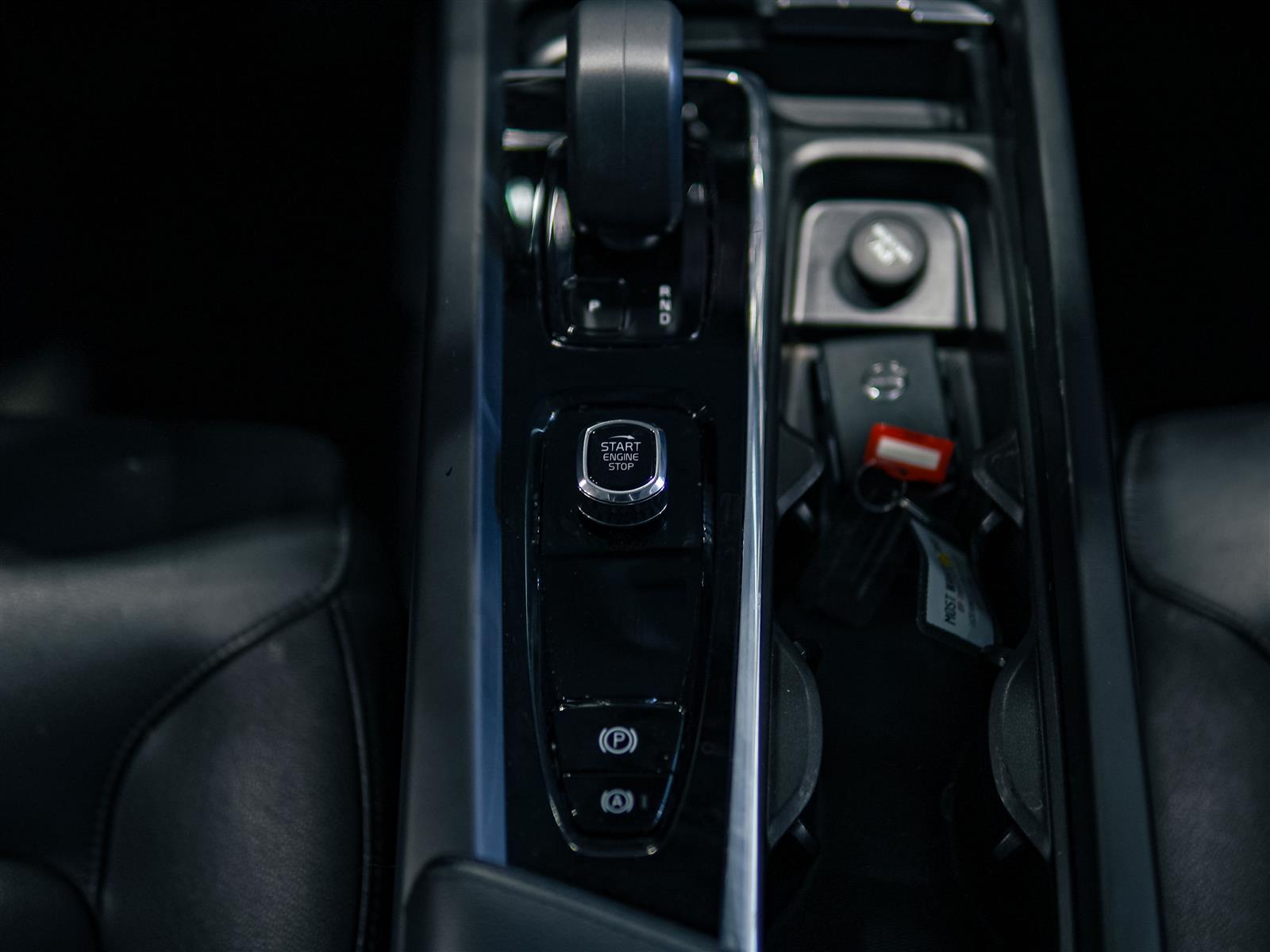 used 2023 Volvo XC60 car, priced at $35,494