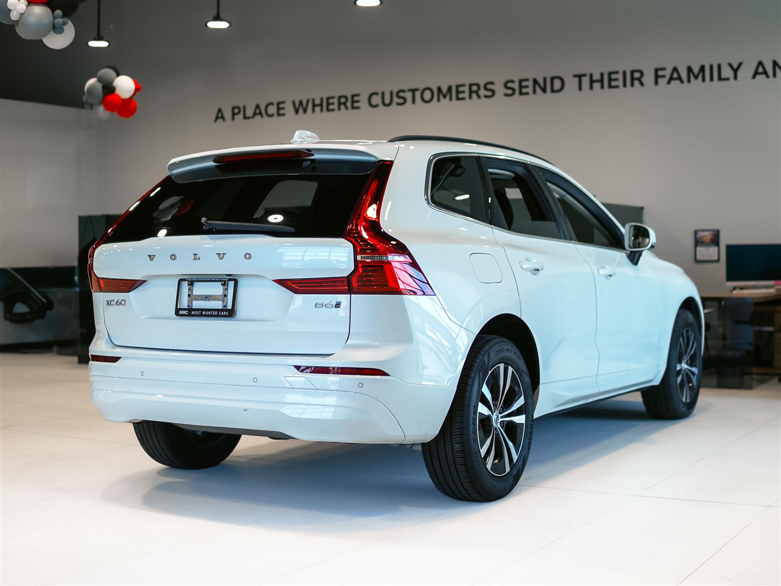 used 2023 Volvo XC60 car, priced at $35,494