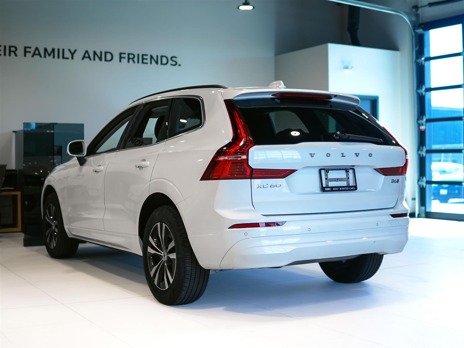 used 2023 Volvo XC60 car, priced at $35,494