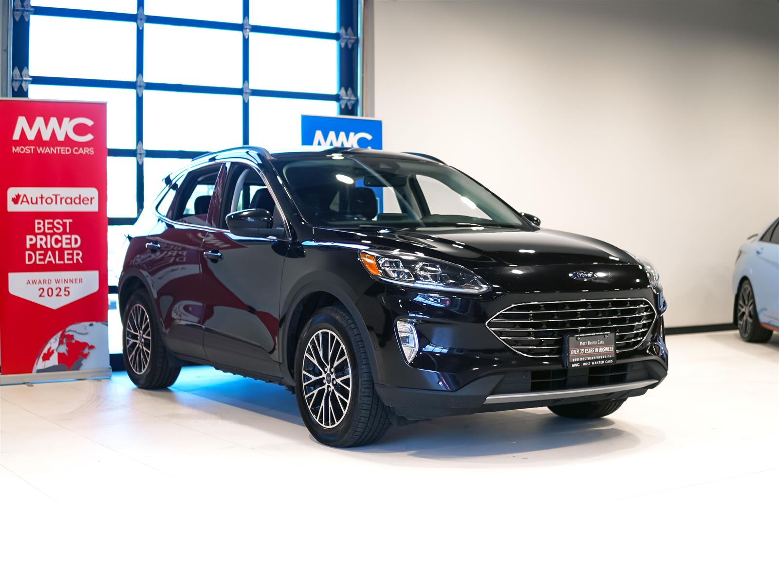 used 2021 Ford Escape Hybrid car, priced at $22,962