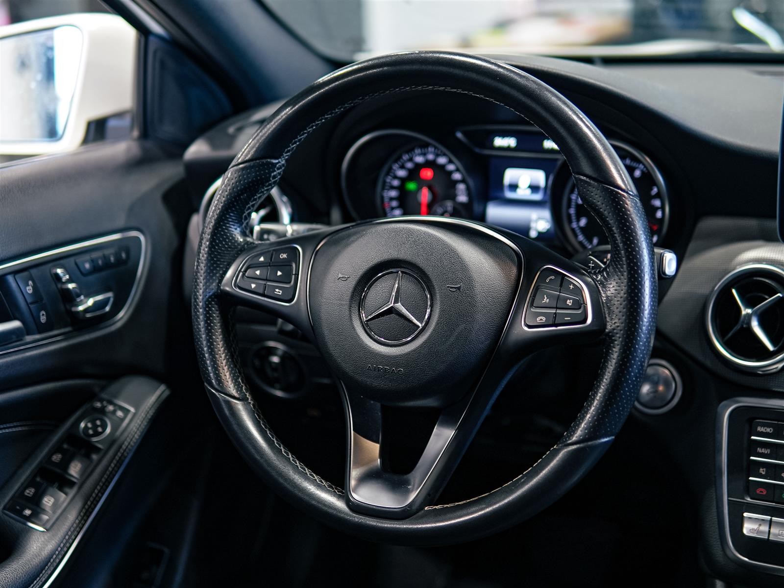 used 2018 Mercedes-Benz GLA 250 car, priced at $15,495