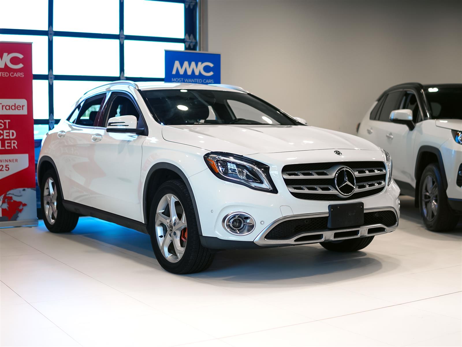 used 2018 Mercedes-Benz GLA 250 car, priced at $15,495