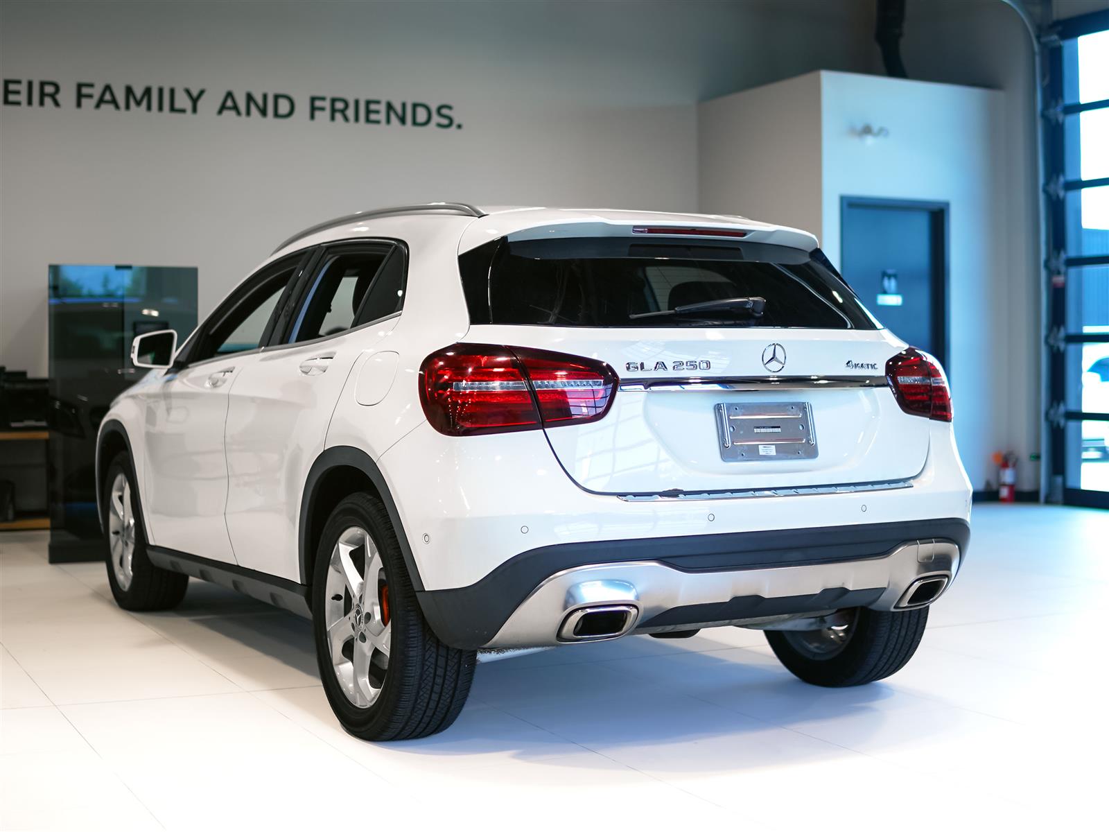 used 2018 Mercedes-Benz GLA 250 car, priced at $15,495