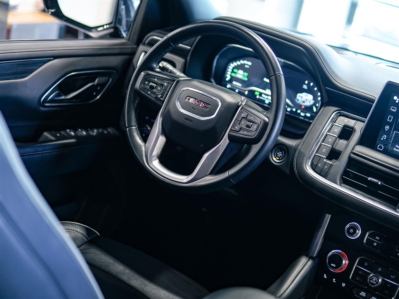 used 2024 GMC Yukon XL car, priced at $74,993