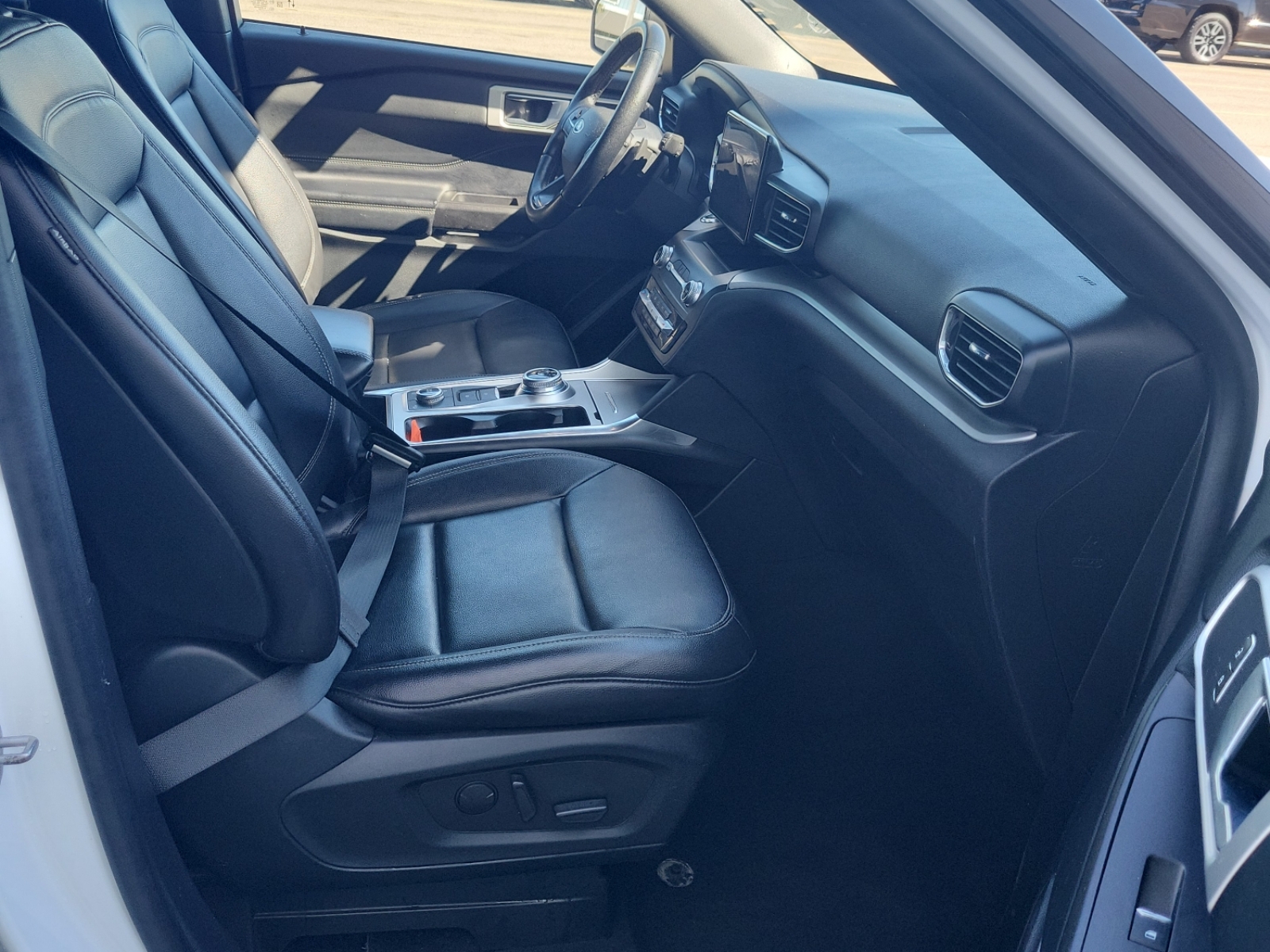 used 2020 Ford Explorer car, priced at $22,963