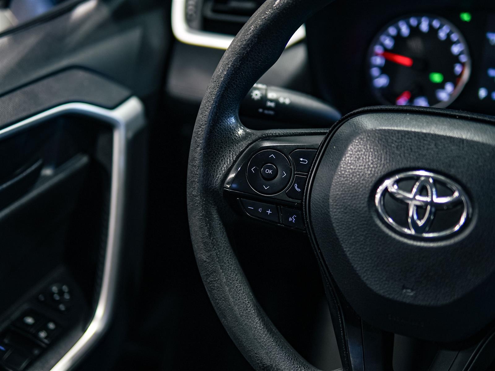 used 2022 Toyota RAV4 car, priced at $25,992