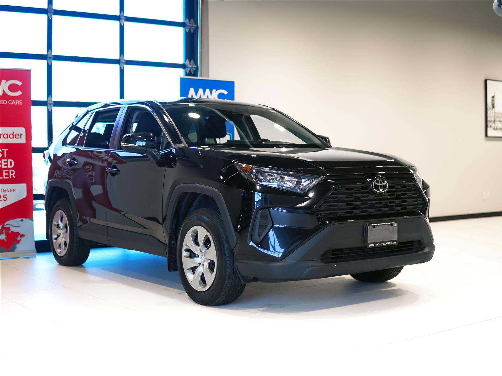 used 2022 Toyota RAV4 car, priced at $25,992