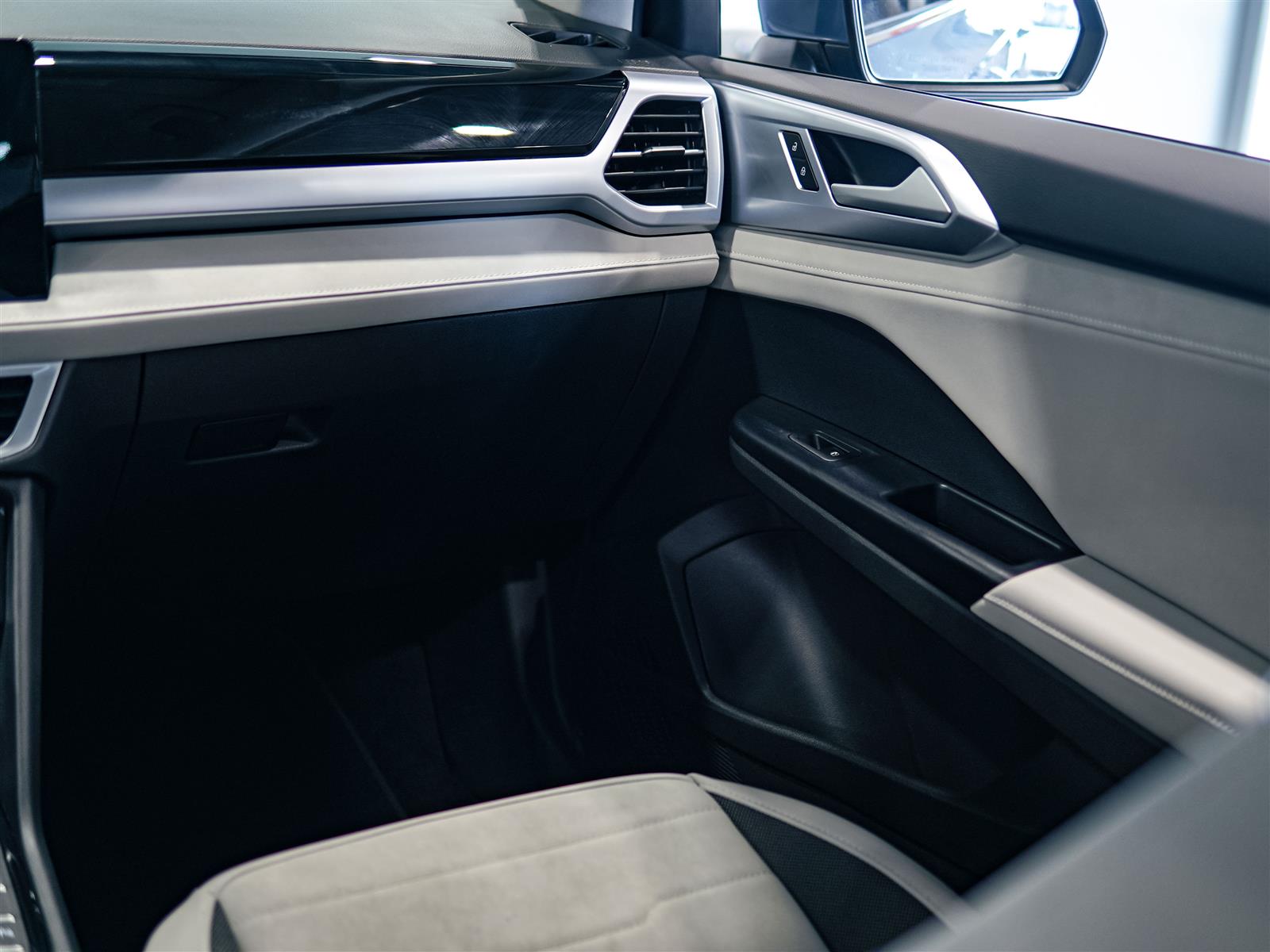 used 2025 Volkswagen Taos car, priced at $30,962