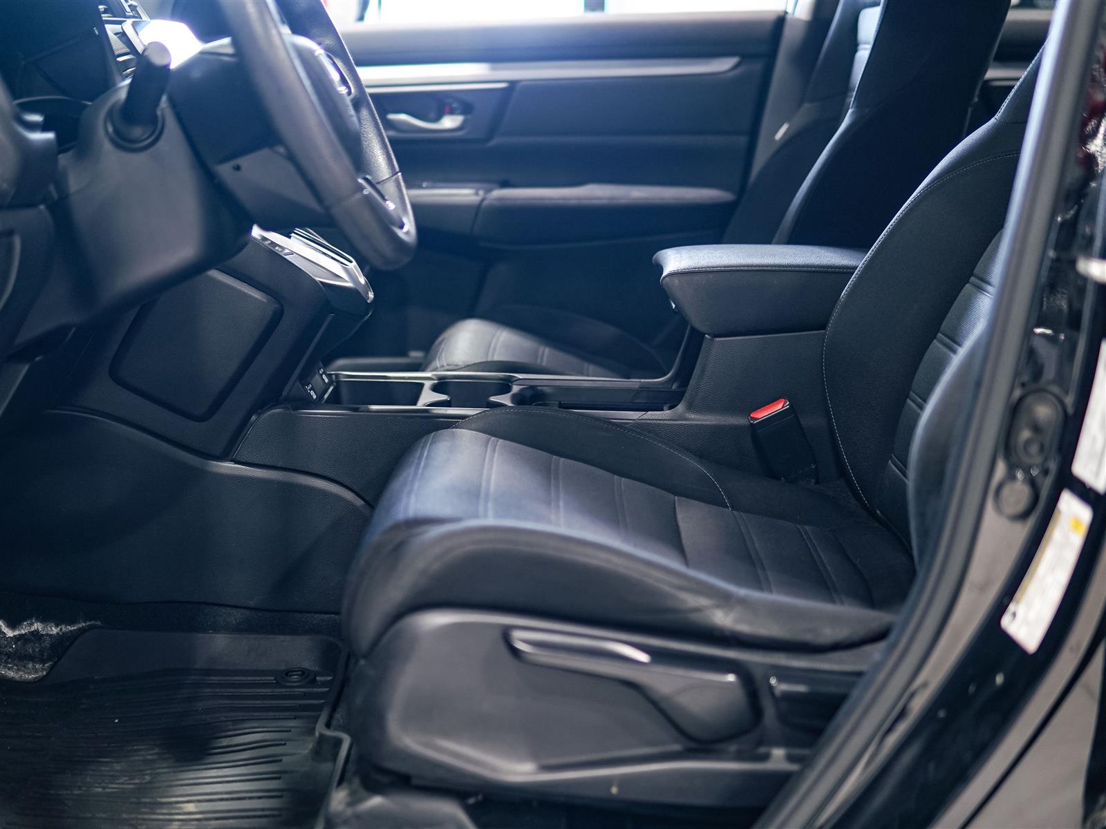 used 2022 Honda CR-V car, priced at $26,962