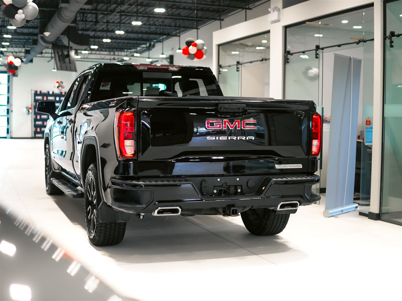 used 2024 GMC Sierra 1500 car, priced at $51,693