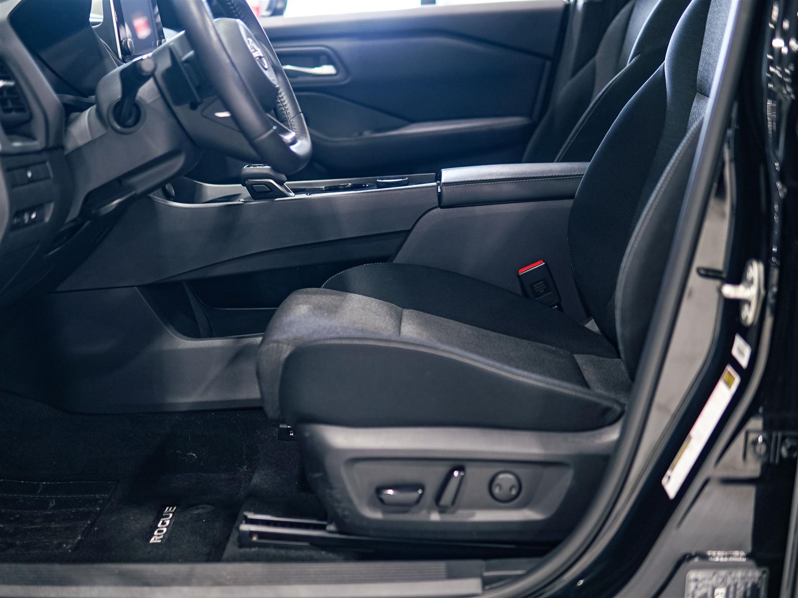 used 2024 Nissan Rogue car, priced at $25,962