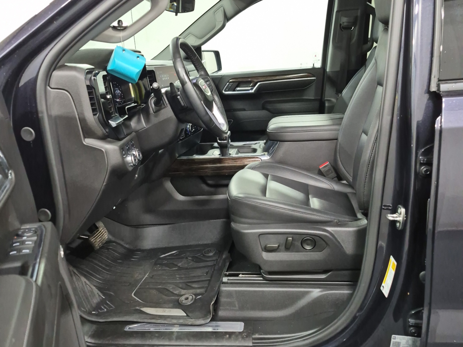 used 2024 GMC Sierra 1500 car, priced at $55,494