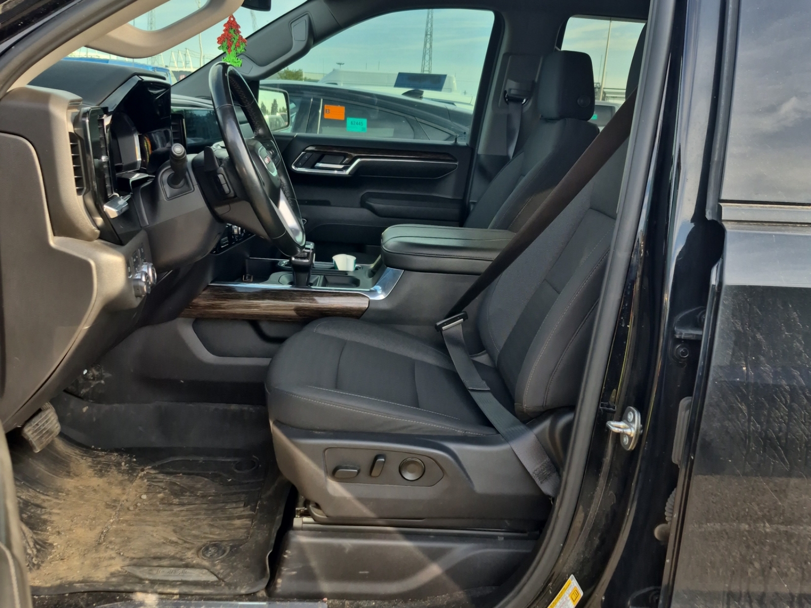 used 2024 GMC Sierra 1500 car, priced at $50,993