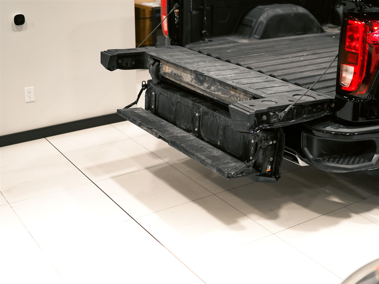 used 2024 GMC Sierra 1500 car, priced at $50,593